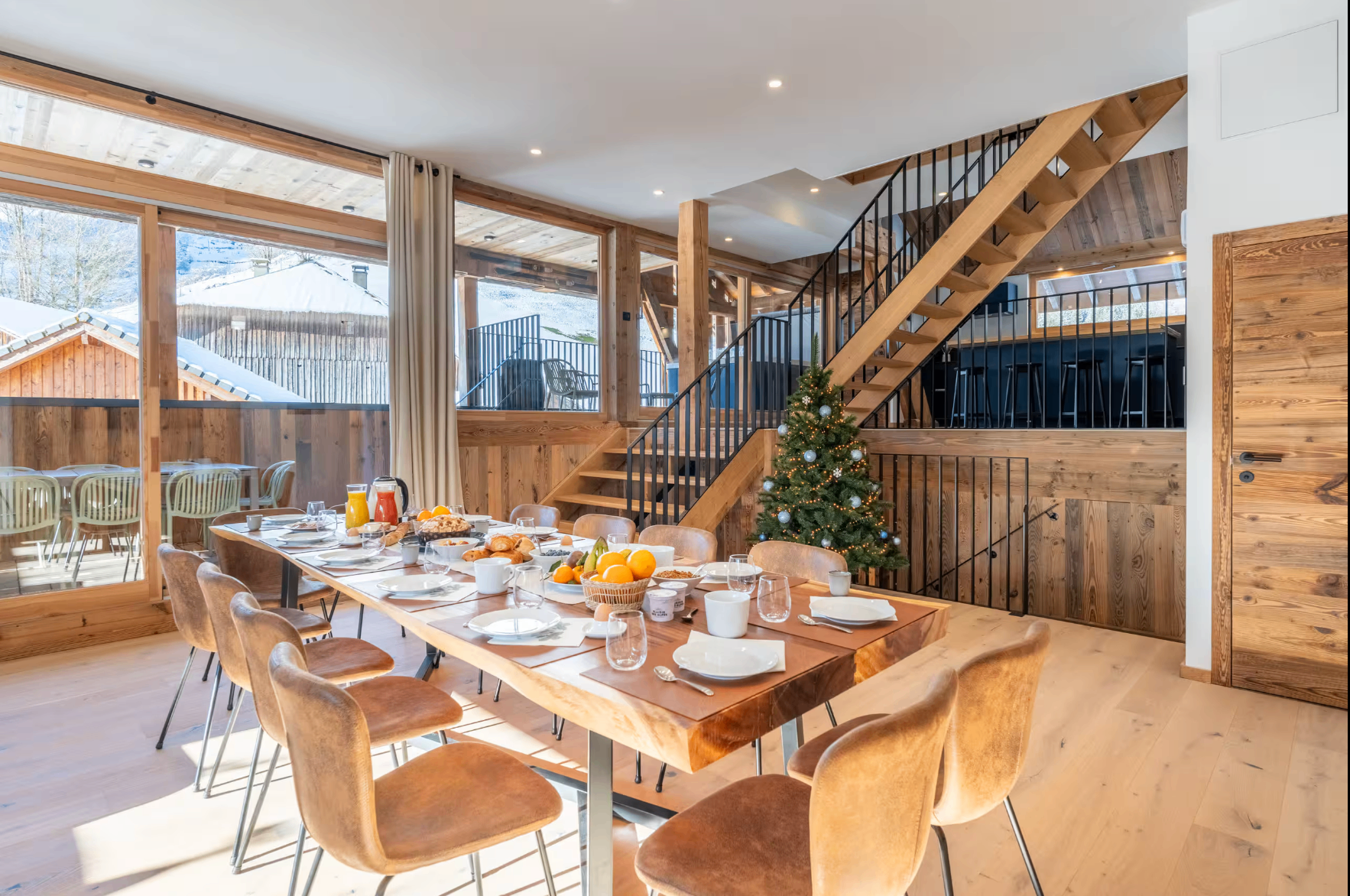Salle à manger du chalet